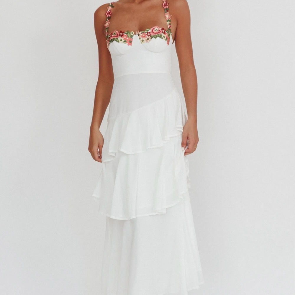 Rose Garden Tiered Ruffle Floral Trim Maxi Dress White